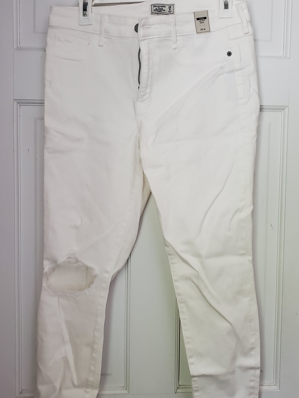 NWT Abercrombie Harper Low-Rise Ankle Jeans